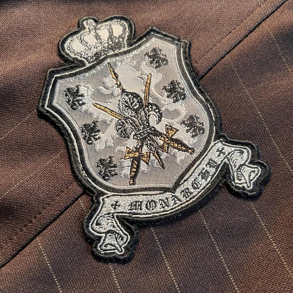 NWT 00s Monarchy Stripe Print Track Jacket - Picture 6 of 6